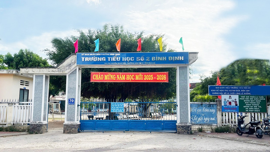 Trường Tiểu học số 2 Bình Định (phường Bình Định). Ảnh: H.Đ Trường Tiểu học số 2 Bình Định (phường Bình Định). Ảnh: H.Đ