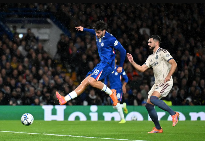 Marc Guiu mở tỉ số cho Chelsea Marc Guiu mở tỉ số cho Chelsea