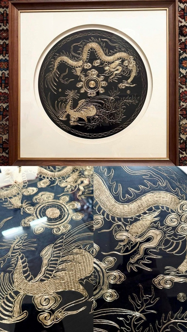 Một số tranh thêu thời Nguyễn trong bộ sưu tầm của La Quốc Bảo. Ảnh: NVCC