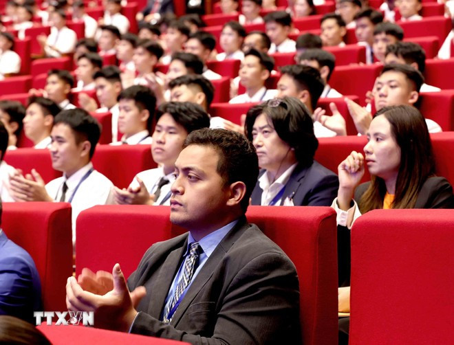 Đại biểu tham dự Phiên bế mạc Lễ mở ký Công ước Hà Nội. (Ảnh: Phương Hoa/TTXVN)