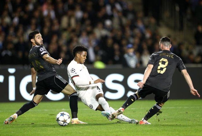 Chelsea hòa hú vía trên sân Qarabag