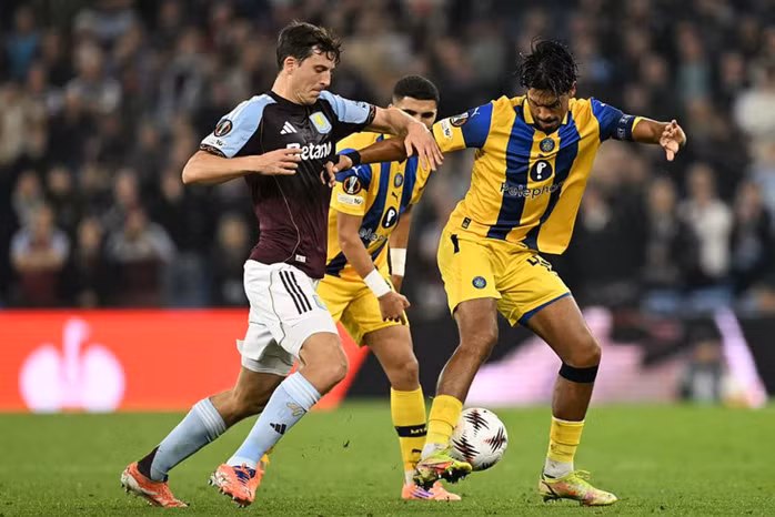 Dor Peretz sẽ còn tiếc nuối vì các cơ hội trôi qua trước mũi giày