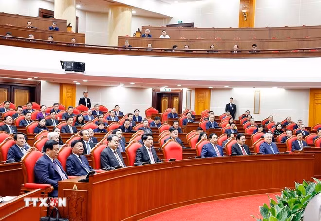 Các đại biểu dự phiên bế mạc Hội nghị lần thứ 14 Ban Chấp hành Trung ương Đảng khóa XIII. (Ảnh: Thống Nhất/TTXVN)