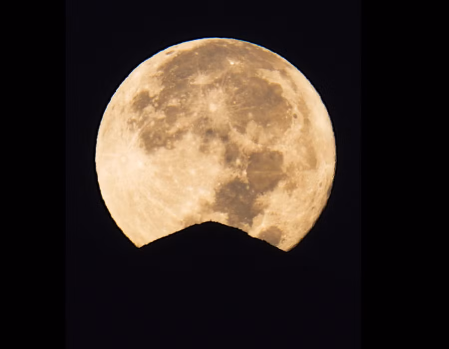 Siêu trăng lớn nhất 2025 sắp xuất hiện trong tháng 11 này.