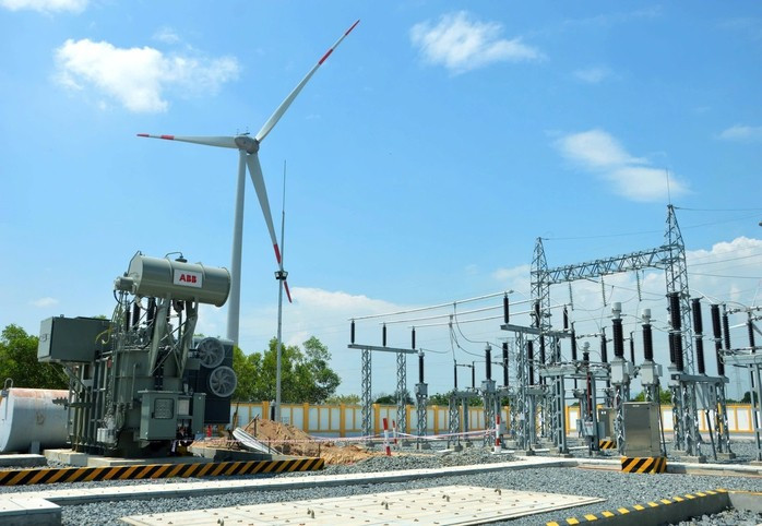 Khánh Hòa đang phát triển mạnh điện gió, điện mặt trời và điện hạt nhân, kỳ vọng sẽ trở thành trung tâm năng lượng tái tạo của khu vực. Ảnh: KỲ NAM