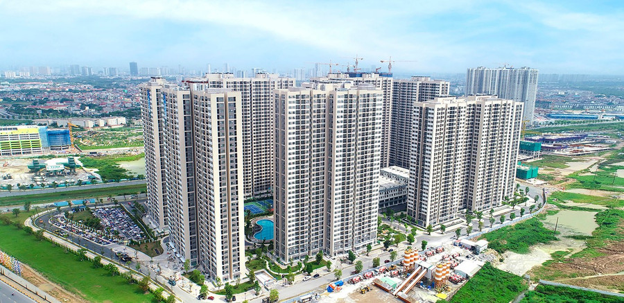Tín dụng chảy mạnh vào bất động sản. Tín dụng chảy mạnh vào bất động sản.