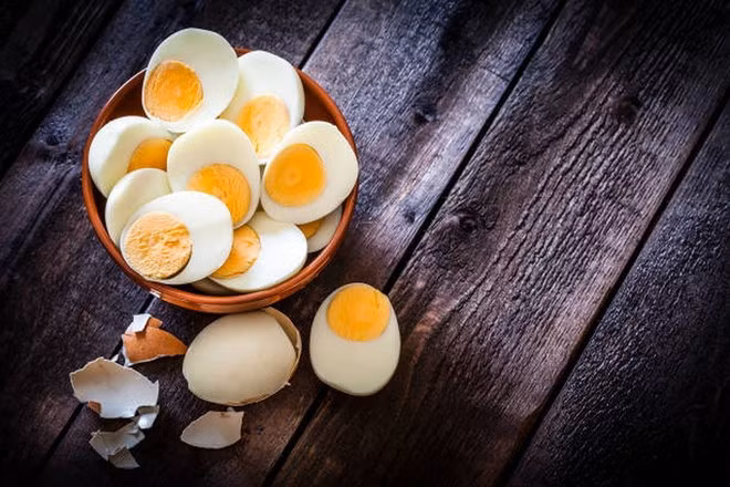 Một số nghiên cứu ghi nhận mối liên hệ giữa việc ăn nhiều trứng với nguy cơ mắc bệnh đái tháo đường.