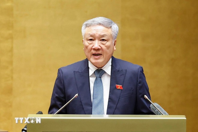 Phó Thủ tướng Thường trực Chính phủ Nguyễn Hòa Bình trình bày Chỉ thị của Thủ tướng Chính phủ về tổ chức cuộc bầu cử đại biểu Quốc hội khóa XVI và đại biểu Hội đồng nhân dân các cấp nhiệm kỳ 2026-2031. (Ảnh: Doãn Tấn/TTXVN)