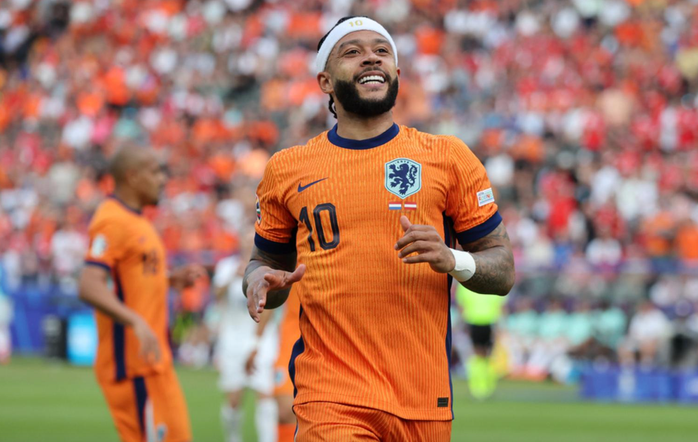 Memphis Depay ghi bàn cho Hà Lan Memphis Depay ghi bàn cho Hà Lan