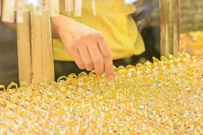 Đây là thời điểm thích hợp để thay đổi chính sách quản lý thị trường vàng. Ảnh: Như Ý vang-mieng.jpg