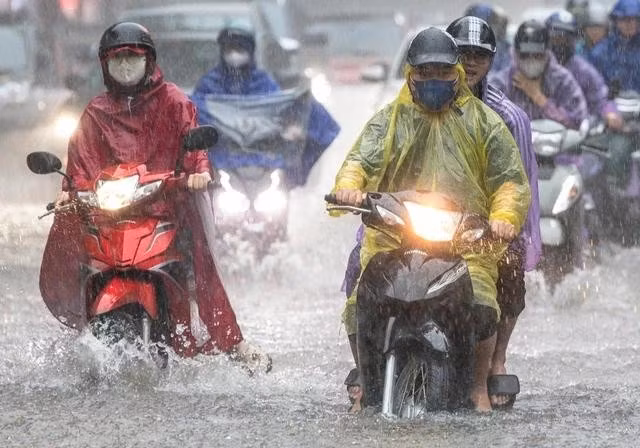 Mưa lớn tháng 5 đã thiết lập nhiều kỷ lục mới về tổng lượng mưa. ẢNH: TUẤN MINH