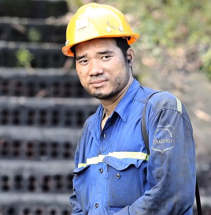 Thợ lò Phạm Đình Duẩn được Chủ tịch nước phong tặng danh hiệu Anh hùng Lao động