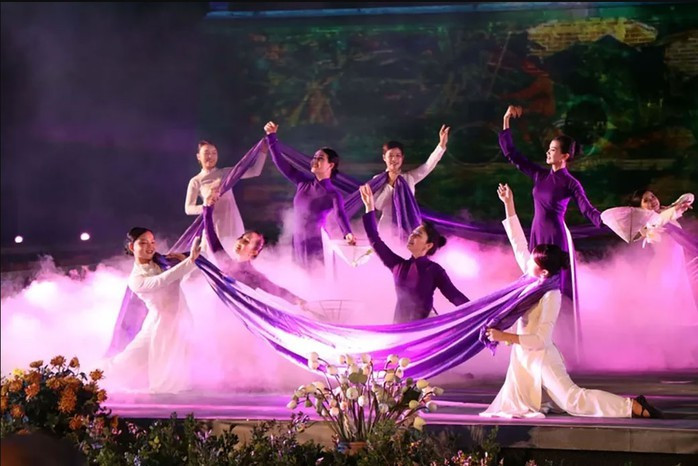 Festival Huế là chất xúc tác mạnh mẽ để xây dựng và phát triển Huế trở thành một thành phố văn hóa - sáng tạo. Ảnh: ĐỖ TRƯỞNG Festival Huế là chất xúc tác mạnh mẽ để xây dựng và phát triển Huế trở thành một thành phố văn hóa - sáng tạo. Ảnh: ĐỖ TRƯỞNG