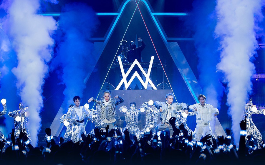 Một tiết mục trong chương trình Anh Trai “Say Hi” rất thành công. Ảnh: Tin tức và Dân tộc/TTXVN