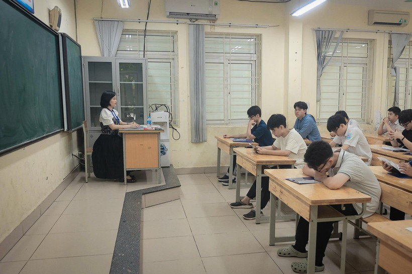 Thí sinh dự thi vào lớp 10. (Ảnh: Hoài Nam/Vietnam+)