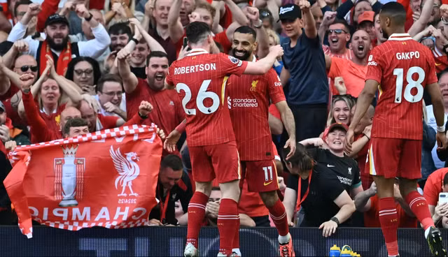 Cody Gakpo rồi Mohamed Salah lần lượt ghi bàn