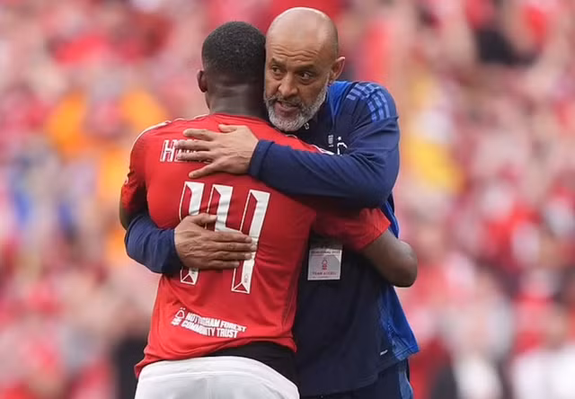 Forest lỡ hẹn với chung kết FA Cup sau 34 năm chờ đợi