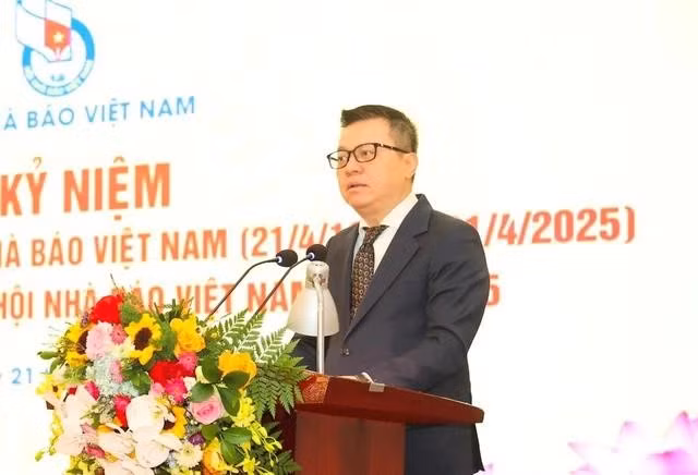 Ông Lê Quốc Minh, Chủ tịch Hội Nhà báo Việt Nam, phát biểu tại lễ kỷ niệm. ẢNH: C.L