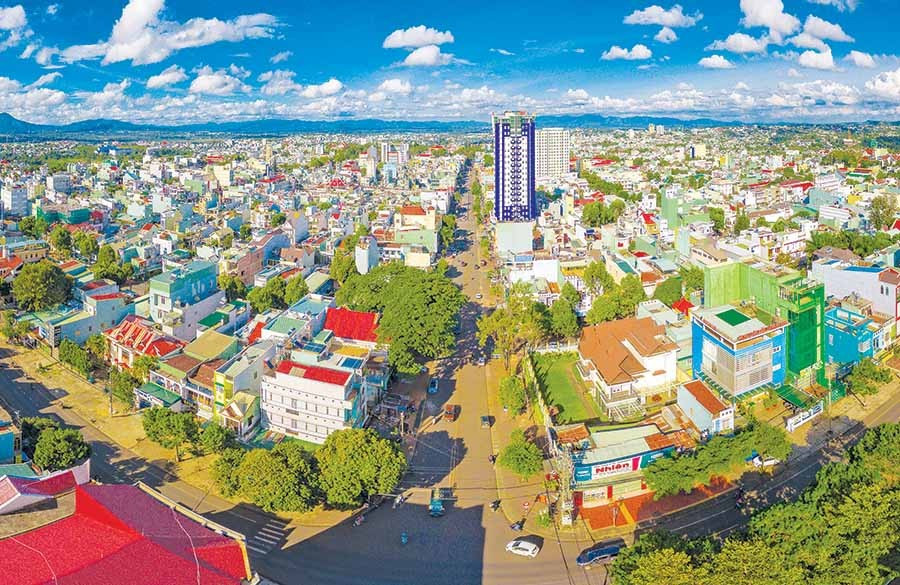 TP. Pleiku hôm nay. Ảnh: Phan Nguyên 3phannguyen.jpg