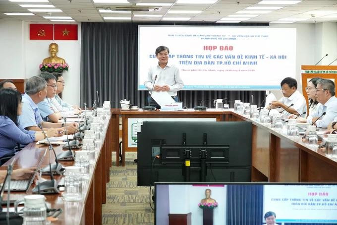 Quang cảnh buổi họp báo quang-canh.jpg