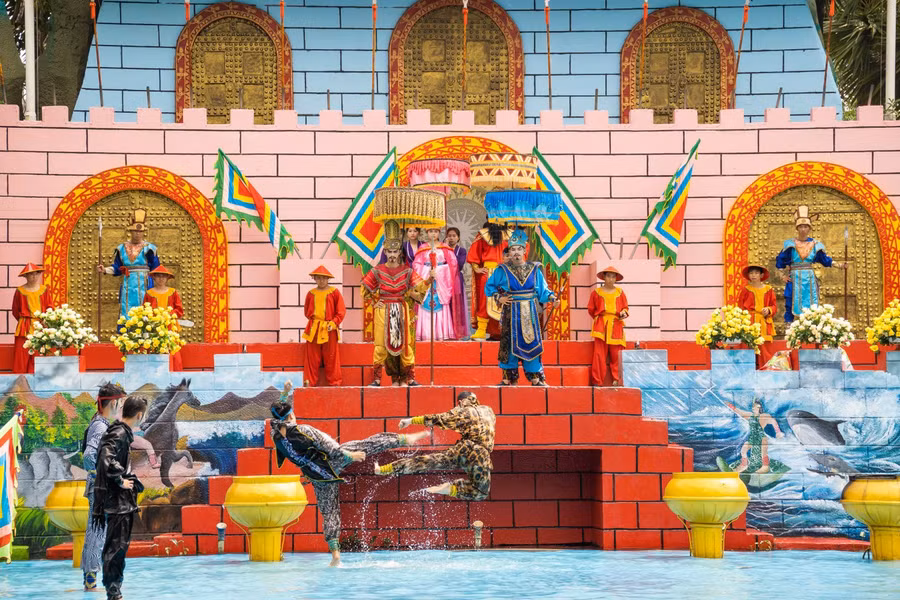 Khu du lịch Suối Tiên tái hiện truyền thuyết Sơn Tinh - Thủy Tinh trong dịp Tết