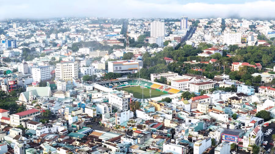 Việc chuyển sang trục liên kết ngang mở ra cơ hội kết nối mạnh mẽ hơn vùng đất Tây Nguyên trù phú với duyên hải nam Trung bộ. Ảnh: Nguyễn Dũng