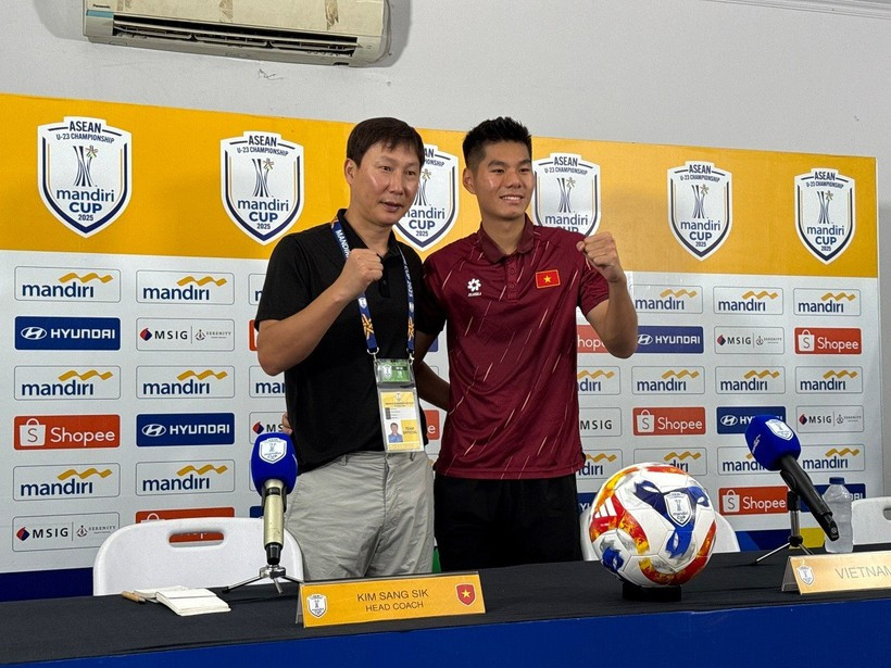 Họp báo sau trận đấu của đội tuyển U23 Việt Nam với U23 Lào. (Ảnh: Văn Phong-Minh Thái/TTXVN) u23-dong-nam-a-2025.jpg