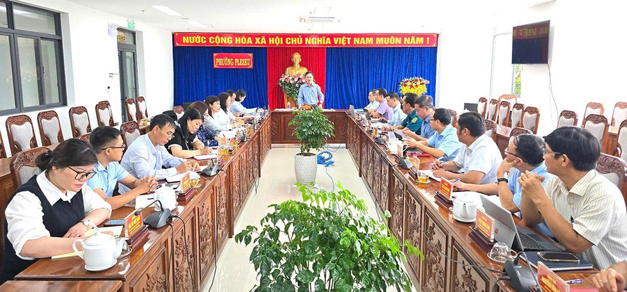 Ban Chấp hành Đảng bộ phường Pleiku họp triển khai công tác chuẩn bị Đại hội Đảng bộ phường lần thứ I, nhiệm kỳ 2025 - 2030. Ảnh: P.Dung chot5-3.jpg