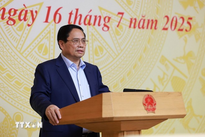 Thủ tướng Phạm Minh Chính chủ trì Hội nghị Chính phủ với địa phương về kịch bản tăng trưởng kinh tế năm 2025. (Ảnh: Dương Giang/TTXVN) Thủ tướng Phạm Minh Chính chủ trì Hội nghị Chính phủ với địa phương về kịch bản tăng trưởng kinh tế năm 2025. (Ảnh: Dương Giang/TTXVN)