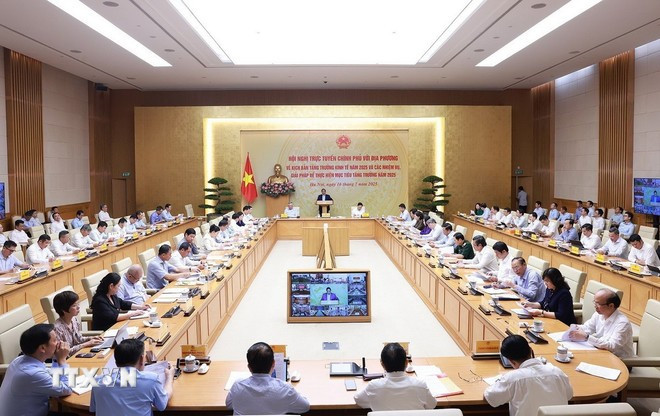 Thủ tướng Phạm Minh Chính chủ trì Hội nghị Chính phủ với địa phương về kịch bản tăng trưởng kinh tế năm 2025. (Ảnh: Dương Giang/TTXVN) Thủ tướng Phạm Minh Chính chủ trì Hội nghị Chính phủ với địa phương về kịch bản tăng trưởng kinh tế năm 2025. (Ảnh: Dương Giang/TTXVN)