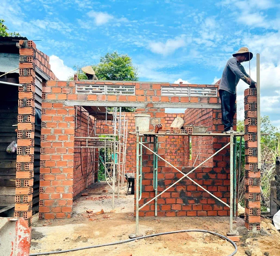 Các địa phương đang phấn đấu trong tháng 7-2025 sẽ hoàn thành việc xóa nhà tạm, nhà dột nát. Ảnh: Phương Dung 2them-pdung.jpg