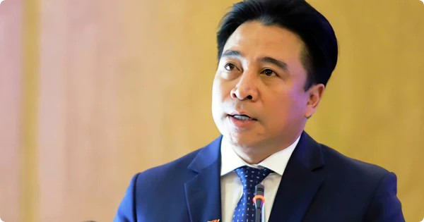 Ông Nguyễn Khắc được bầu làm Chủ tịch UBND tỉnh Khánh Hòa Ông Nguyễn Khắc được bầu làm Chủ tịch UBND tỉnh Khánh Hòa