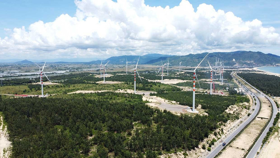 Nông nghiệp tái sinh và năng lượng tái tạo của tỉnh có tiềm năng để khai thác tín chỉ carbon, nhưng cần thời gian và đầu tư kỹ thuật để đảm bảo đạt chuẩn quốc tế. Ảnh: Trọng Lợi Nông nghiệp tái sinh và năng lượng tái tạo của tỉnh có tiềm năng để khai thác tín chỉ carbon, nhưng cần thời gian và đầu tư kỹ thuật để đảm bảo đạt chuẩn quốc tế. Ảnh: Trọng Lợi