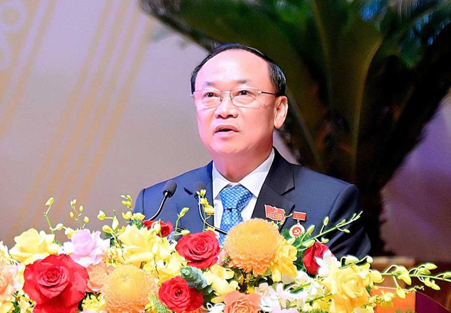 Thượng tướng Thái Đại Ngọc-Ủy viên Trung ương Đảng, Phó Tổng Tham mưu trưởng QĐND Việt Nam phát biểu nhận nhiệm vụ Bí thư Tỉnh ủy Gia Lai. Ảnh: Đức Thụy Thượng tướng Thái Đại Ngọc-Ủy viên Trung ương Đảng, Phó Tổng Tham mưu trưởng QĐND Việt Nam phát biểu nhận nhiệm vụ Bí thư Tỉnh ủy Gia Lai. Ảnh: Đức Thụy