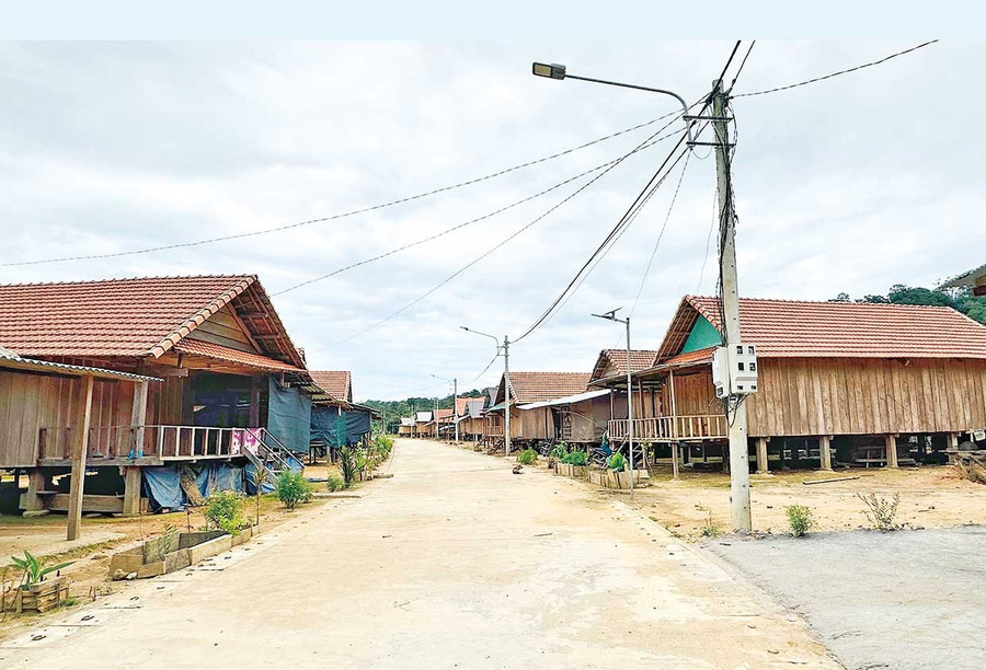 Khu tái định cư thôn 2 khang trang, sạch đẹp. Ảnh: D.Đ Một góc khu tái định cư thôn 2 khang trang, sạch đẹp. Ảnh: D.Đ