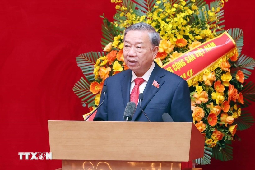 Tổng Bí thư Tô Lâm phát biểu tại Đại hội đại biểu Đảng bộ Công an Trung ương lần thứ VIII, nhiệm kỳ 2025 - 2030. (Ảnh: Thống Nhất/TTXVN) Tổng Bí thư Tô Lâm phát biểu tại Đại hội đại biểu Đảng bộ Công an Trung ương lần thứ VIII, nhiệm kỳ 2025 - 2030. (Ảnh: Thống Nhất/TTXVN)