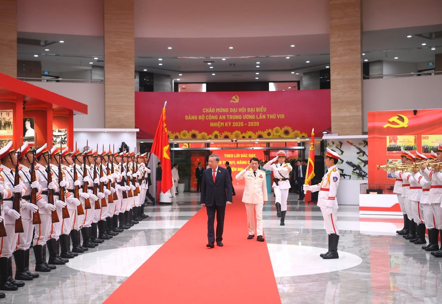 Tổng Bí thư Tô Lâm tới dự Đại hội đại biểu Đảng bộ Công an T.Ư lần thứ VIII, nhiệm kỳ 2025 - 2030.