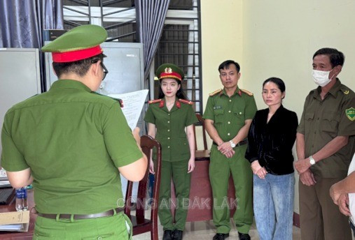 Cơ quan CSĐT Công an tỉnh Đắk Lắk khởi tố, bắt tạm giam bà Nguyễn Thị Hợi. Ảnh: Công an cung cấp Cơ quan CSĐT Công an tỉnh Đắk Lắk khởi tố, bắt tạm giam bà Nguyễn Thị Hợi. Ảnh: Công an cung cấp