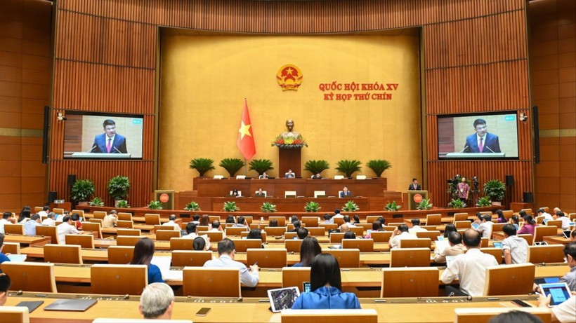 Quốc hội thảo luận tại Hội trường chiều 19/5. caicachdd.jpg