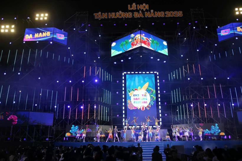 Quang cảnh đêm khai mạc. Ảnh: Trần Lê Lâm/TTXVN ddlehoii.jpg