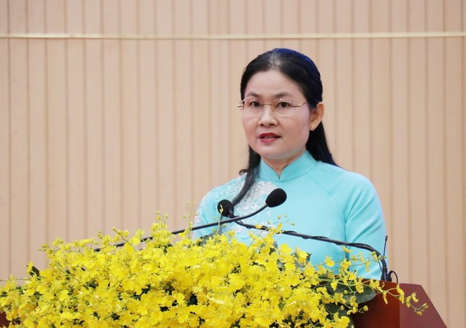 Bà Tôn Ngọc Hạnh, Ủy viên dự khuyết Ban Chấp hành Trung ương, Phó Bí thư Thường trực Tỉnh ủy giữ chức vụ Chủ tịch Hội đồng Nhân dân tỉnh Đồng Nai nhiệm kỳ 2021-2026. Ảnh: TTXVN Bà Tôn Ngọc Hạnh, Ủy viên dự khuyết Ban Chấp hành Trung ương, Phó Bí thư Thường trực Tỉnh ủy giữ chức vụ Chủ tịch Hội đồng Nhân dân tỉnh Đồng Nai nhiệm kỳ 2021-2026. Ảnh: TTXVN