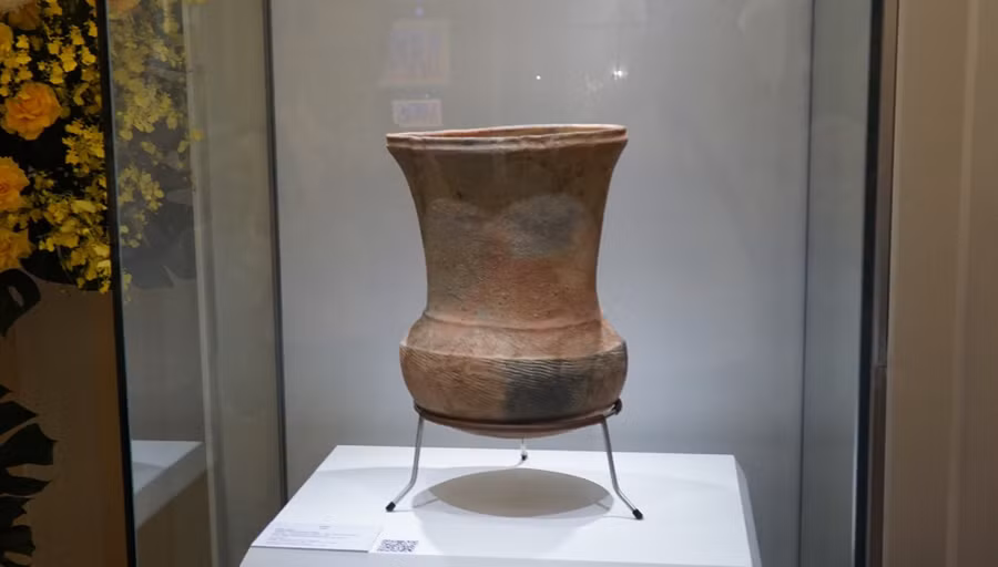 Chõ gốm (Niên đại từ 500 năm trước Công nguyên, văn hoá Đông Sơn)