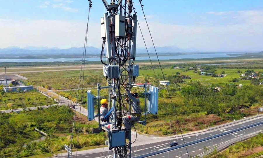 Dự kiến đến hết năm 2025, mạng 5G sẽ phủ sóng tới 90% dân số Việt Nam. Ảnh nguồn ictvietnam.vn du-kien-den-het-nam-2025-mang-5g-se-phu-song-toi-90-dan-so-viet-nam-anh-nguon-ictvietnamvn.jpg