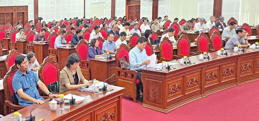 Các đại biểu tham dự Hội nghị lần thứ 20 Ban Chấp hành Đảng bộ tỉnh khóa XVI (mở rộng). Ảnh: Bá Bính Các đại biểu tham dự Hội nghị lần thứ 20 Ban Chấp hành Đảng bộ tỉnh khóa XVI (mở rộng). Ảnh: Bá Bính