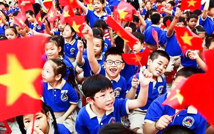 Bảo đảm các điều kiện tổ chức lễ khai giảng năm học mới đúng thời gian quy định. Ảnh nguồn internet dd2khai-giang-nam-hoc-moi.jpg