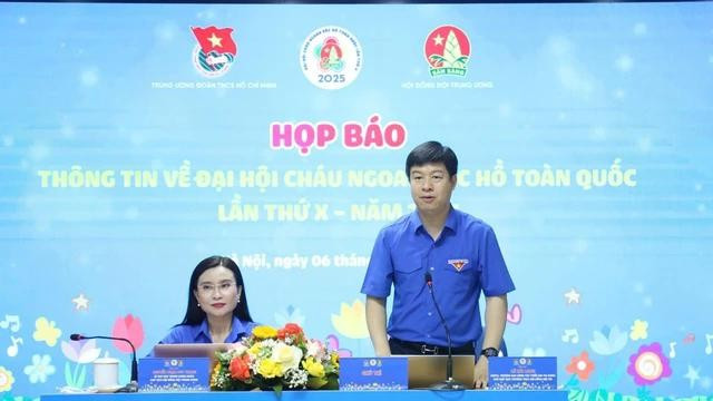 Anh Lê Hải Long thông tin về những điểm mới của đại hội. ẢNH: ĐĂNG HẢI Anh Lê Hải Long thông tin về những điểm mới của đại hội. ẢNH: ĐĂNG HẢI