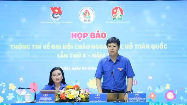 Anh Lê Hải Long thông tin về những điểm mới của đại hội. ẢNH: ĐĂNG HẢI