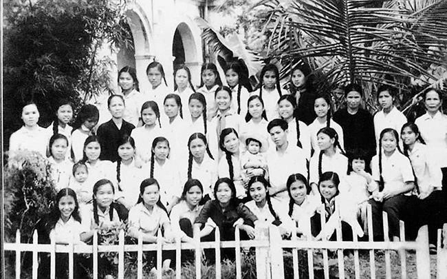 Trường học sinh miền Nam số 6 tại TP Hải Phòng năm 1964. Ảnh: XUÂN MAI 3bihdinh.jpg
