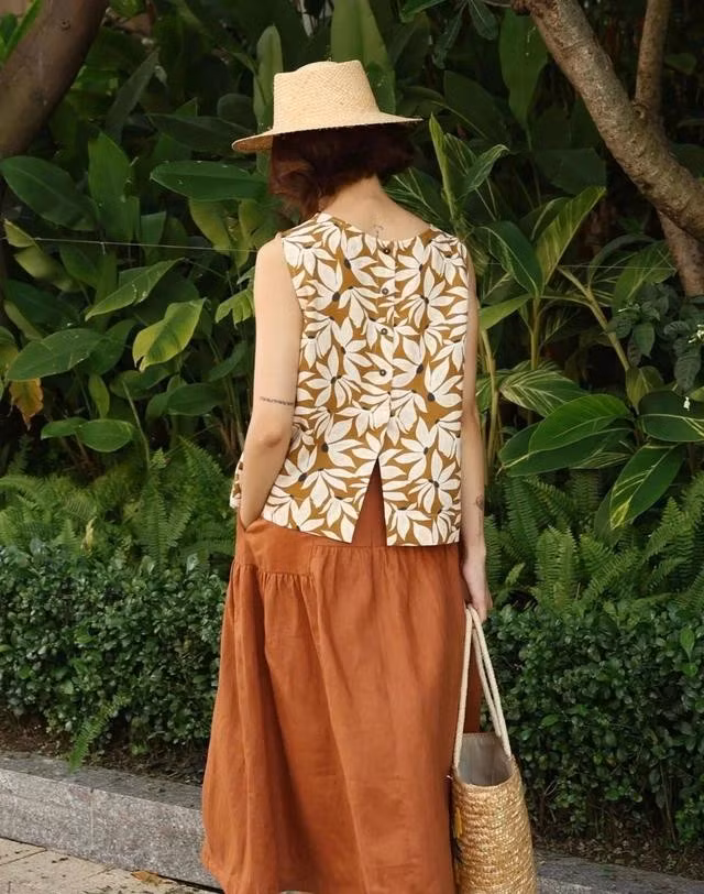 Với thiết kế rực rỡ, khỏe khoắn mà tự nhiên, các nàng chỉ cần thả mình trong ánh nắng là đủ tỏa sáng... ẢNH: CANARY FASHION