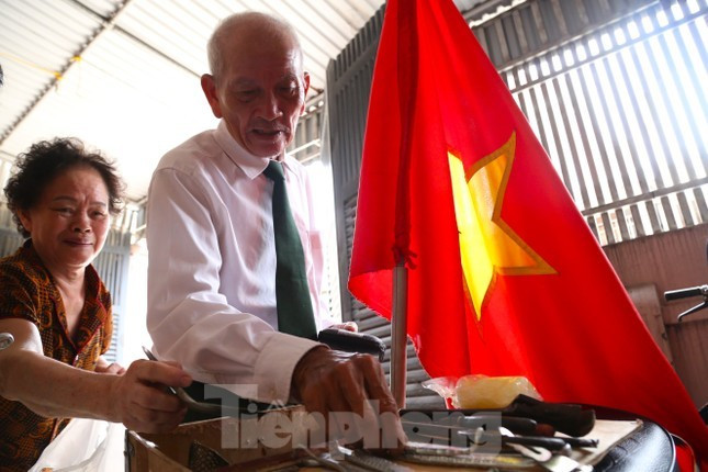 Hành trang ông Thanh mang theo trong hành trình Nam tiến. Hành trang ông Thanh mang theo trong hành trình Nam tiến.